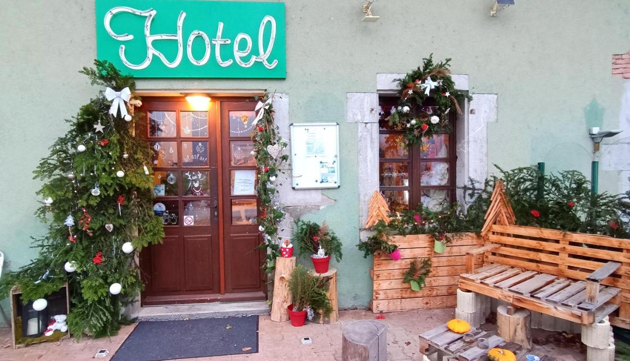 Le Saint Vincent Hotell Apremont  Eksteriør bilde